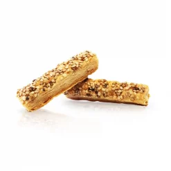 Puff pastry flûtes pecorino and black pepper - 80g