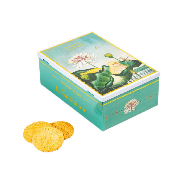 Biscuits sablés aux pépites de caramel et aux pépites de citron - Boite métal La jeune fille et le nénuphar - 250g 1 Biscuits sablés aux pépites de caramel et aux pépites de citron - Boite métal La jeune fille et le nénuphar - 250g